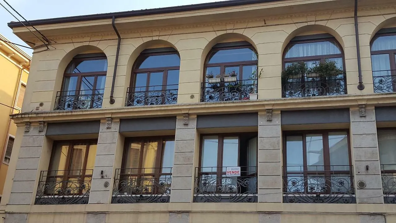 Casa Di Silvia - City Center Verona 0*,